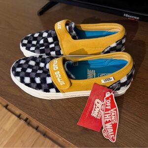 NWT Limited Edition Vans X David Bowie 8.5 Women’s 7 Men’s